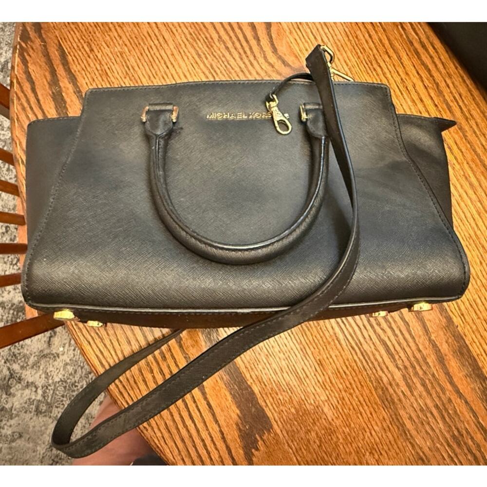Authentic Michael Kors Black Saffiano Leather Selma Satchel Bag - Picture 10 of 12